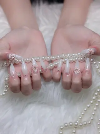 ネイル Lumi Nailのネイルデザイン