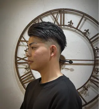 ショート カラー メンズ スパイキー/ ピンパーマ/緑川雄也のヘアスタイル