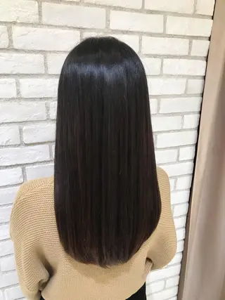 ロング 米良 志織のヘアスタイル