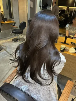 ロング 🍀祥吾🍀レイヤー 艶髪❣️髪質改善❤️のヘアスタイル