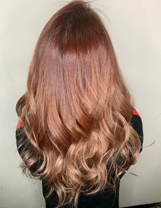 ロング カラー エミュスト心斎橋所属・🎨カラー&髪質改善 松葉優希のヘアスタイル