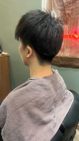 ショート メンズ 荻沼 快のヘアスタイル