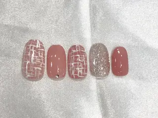 ネイル １アイ&ネイルサロン リスブラン銀座新富町のネイルデザイン