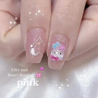 ネイル fein. miku🎀🍼のネイルデザイン