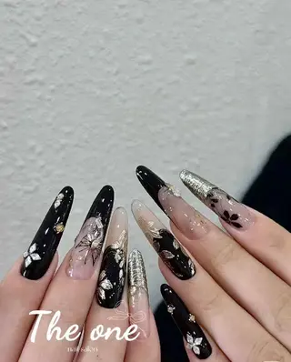 ネイル Theone栄店 松田のネイルデザイン