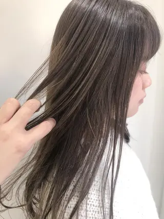 ロング カラー ヘアアレンジ GRAND OMOTESANDOのヘアスタイル