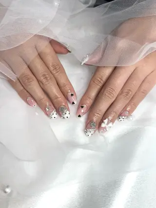 ネイル 井尻 紗菜のネイルデザイン