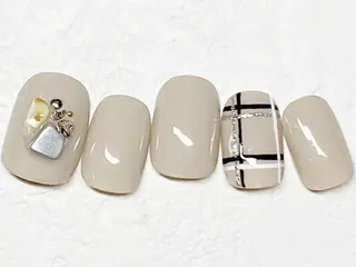 ネイル A. Fukushimaのネイルデザイン