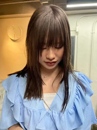 ロング カラー mio ／ハイトーンのヘアスタイル