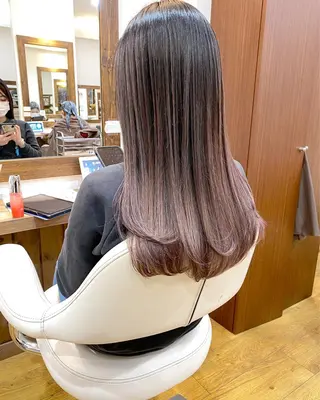 ロング 🌈ハイトーン/ ワタル🌈のヘアスタイル