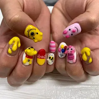 ネイル Nail & Eyelash　BEAUTY LINE所属・上原 千帆のネイルデザイン