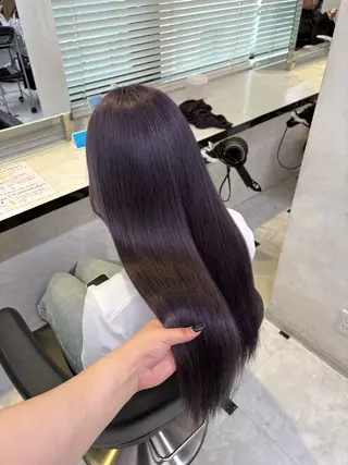 ロング カラー 透明感ベージュカラー ♡上野♡AIのヘアスタイル