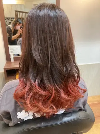 ロング MOLLASALON 浅香山店所属・ツジ モモカのヘアスタイル