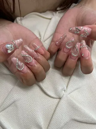 ネイル nail.salon .Reversalのネイルデザイン