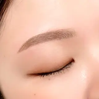 アイブロウ Yuueye mioのマツエク・マツパデザイン