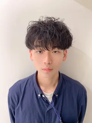 ショート パーマ メンズ [渋谷ブリーチ] 玲弥のヘアスタイル