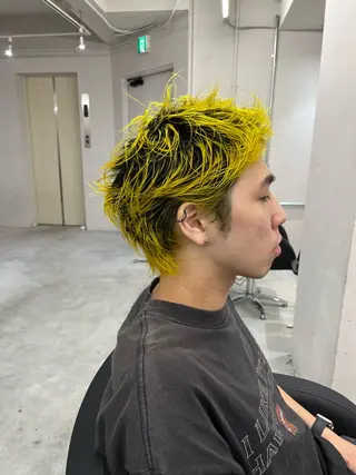 ショート REAL所属・ブリーチハイトーン 木谷 陽己のヘアスタイル