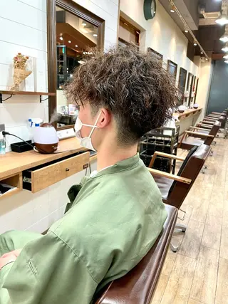 ショート パーマ OPShair　ANELLO所属・ショート/ボブ/ メンズ/縮毛矯正のヘアスタイル