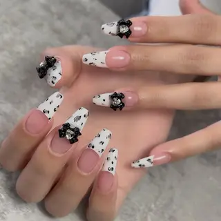 ロング めぐみのネイルサロン 惠のネイルデザイン