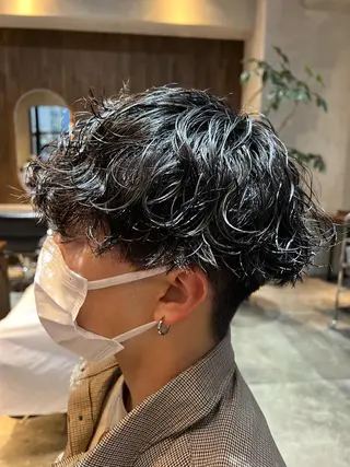 ショート パーマ メンズ 波巻きスパイラルパー マ/シャドウパーマ駿のヘアスタイル