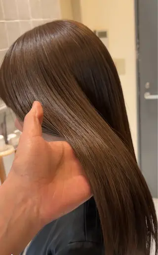 ロング cue所属・銀座バレイヤージュ 蓑田朝菜のヘアスタイル