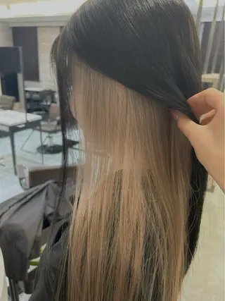 セミロング 🎀ハイトーン特化 konomi🎀のヘアスタイル