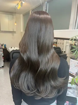 ロング 美髪矯正/髪質改善/ 艶髪🤍伊藤梨紗のヘアスタイル
