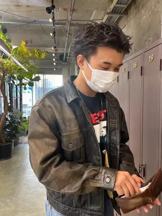 メンズ フェザーパーマ/ 山口大輝のヘアスタイル