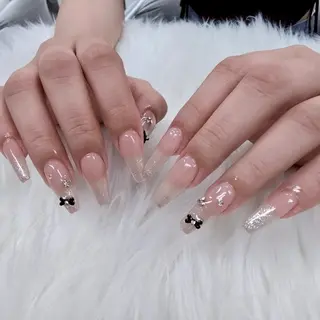 ネイル SHI ONのネイルデザイン