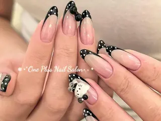 ネイル One Plus キキのネイルデザイン