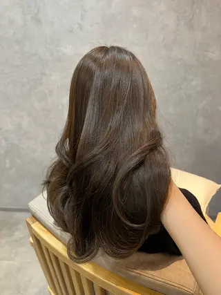セミロング カラー 中村 ひなたのヘアスタイル