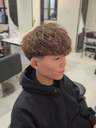 メンズ ミディアム パーマ カラー Lapis 名古屋駅前店所属・LEN名古屋/パーマ 海外ヘア/メンズ特化のヘアスタイル