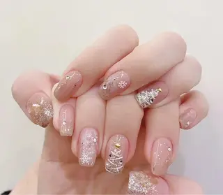 ネイル AngelChris ビューティーサロンのネイルデザイン