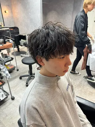 ショート パーマ メンズ ツイストスパイラル/ メンズ特化/中川誠也のヘアスタイル