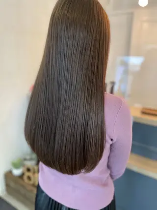 ロング 空 龍之介　カラー 特化/髪質改善/韓国のヘアスタイル