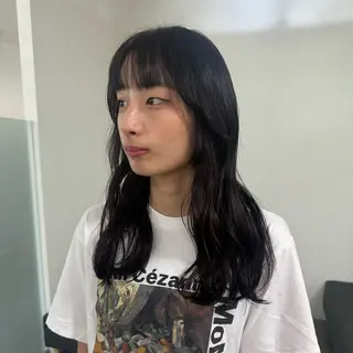 セミロング 花島 来愛のヘアスタイル