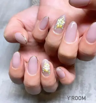ネイル YUKA （ネイリスト）のネイルデザイン