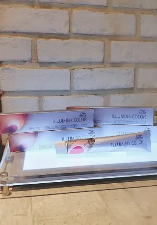 カラー Lag.銀座 🌺アヤカのヘアスタイル