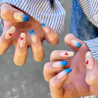 ネイル シモダ カスミ 🦀 @ksm_smdのネイルデザイン