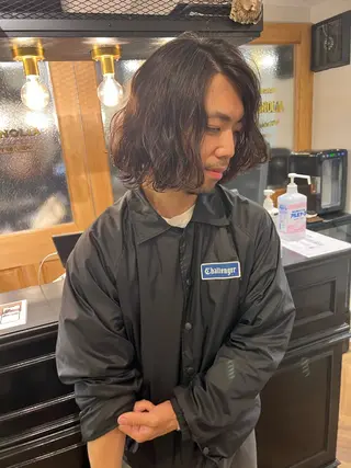 ミディアム メンズ ナガミ ショウのヘアスタイル