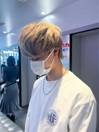 ショート カラー メンズ 🌈ベージュ艶髪🌈 ユウトのヘアスタイル