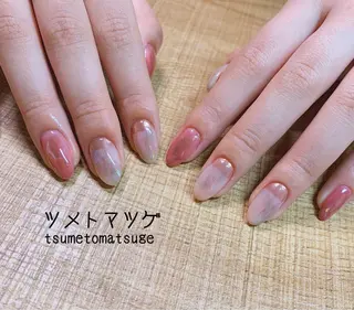 ミディアム ネイル ツメトマツゲ .のネイルデザイン