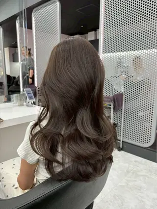 ロング カラー 💍透明感スタイル 横浜💍MIU💍のヘアスタイル