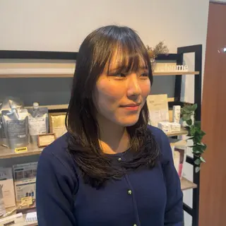 セミロング 藤田 紋芽 Jr.stylistのヘアスタイル