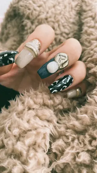 ネイル Prettiest nailのネイルデザイン