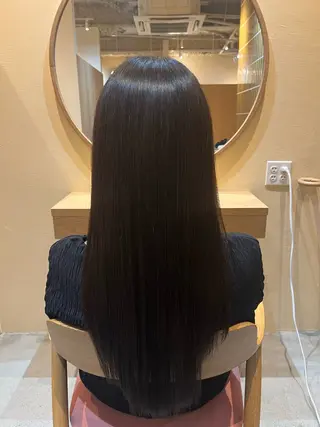 ロング source Cia / Hannaのヘアスタイル