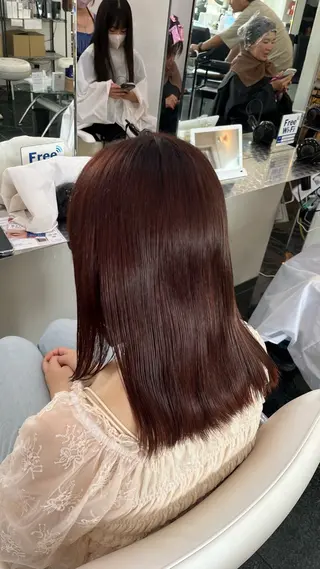 ミディアム カラー ブリーチカラー特化 🐾小林舞衣🍯のヘアスタイル