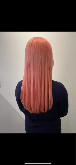 ロング カラー 篠崎 佑季のヘアスタイル