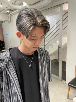 ショート カラー メンズ スパイラルパーマ 🌐hina⭐️のヘアスタイル