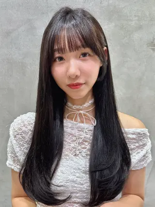ロング Londnaitre MAHOのヘアスタイル